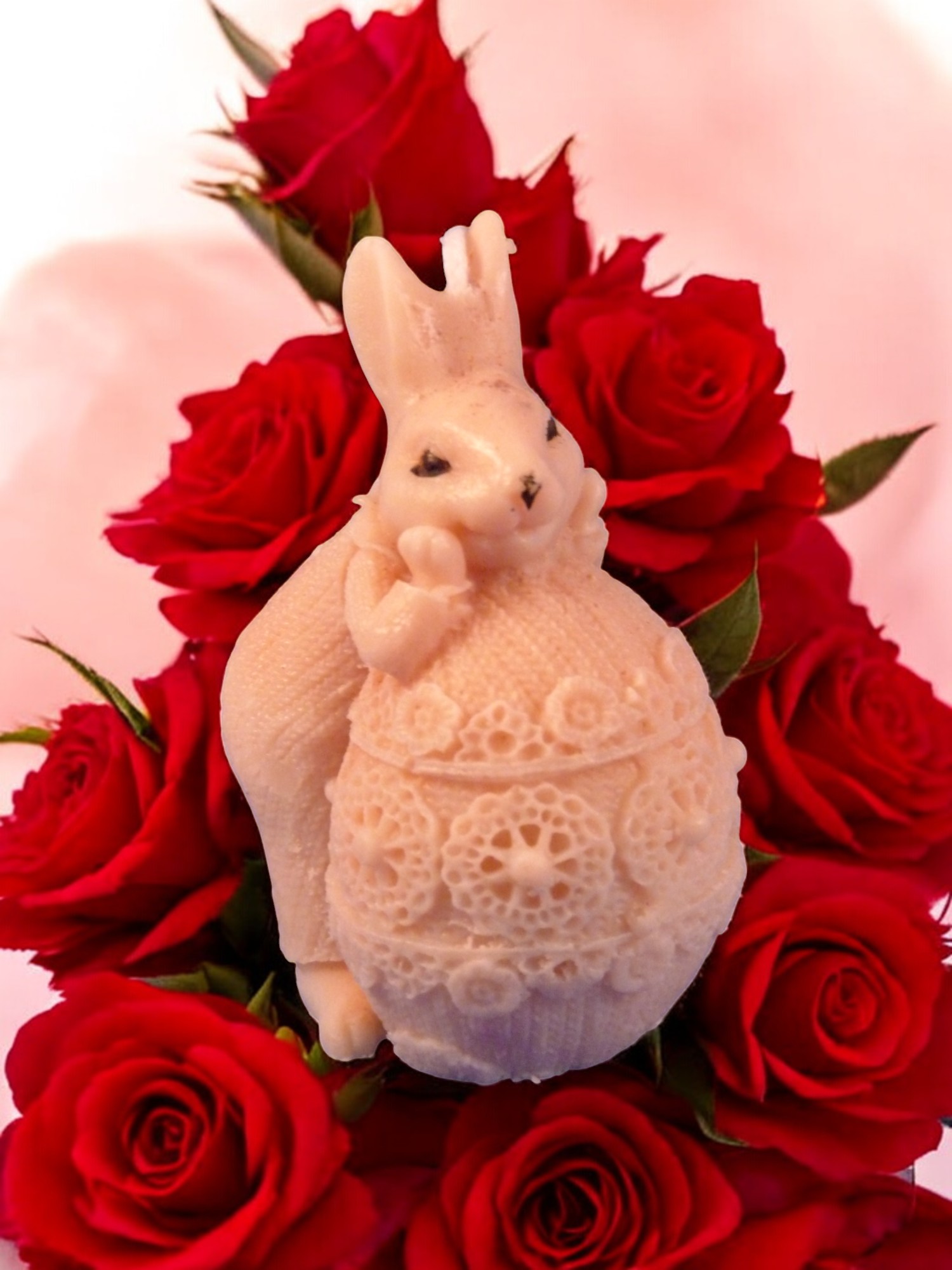 Konijn met ei Kaars (image for) Konijn met ei Kaars